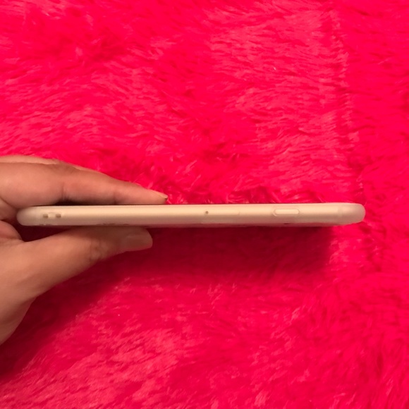 NEW iPhone 7+/8+ Floral Case - Picture 6 of 7